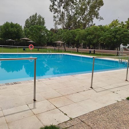 Apartamentos Turisticos Casa Morocho Alagon Del Rio ภายนอก รูปภาพ
